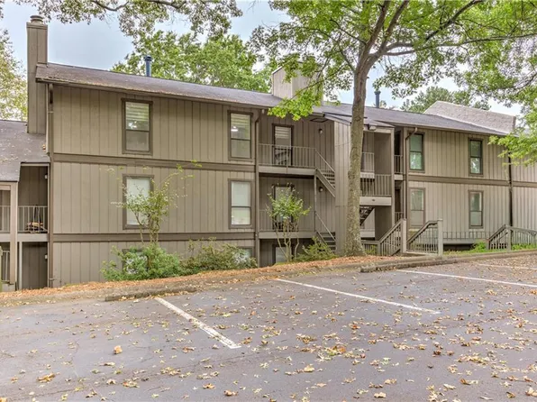 107 Cedar Ct SE, Marietta, GA 30067