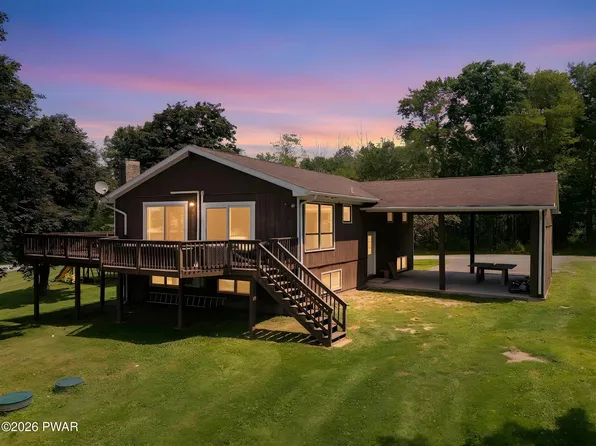 20 Moore Rd, Lake Ariel, PA 18436