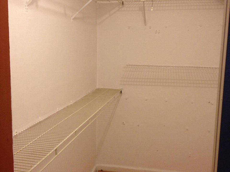 Building Photo 4