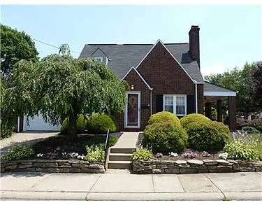 500 Vernon St photo 1