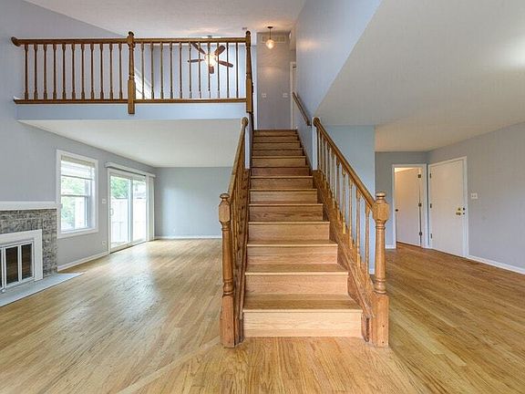 2nd image of 66 S Stonington Dr #114