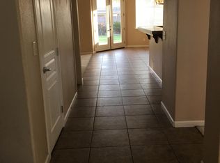 6757 W Dovewood Ln, Fresno, CA