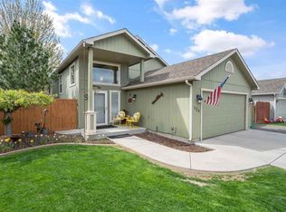 124 S Corbin Ln, Greenacres, WA 99016