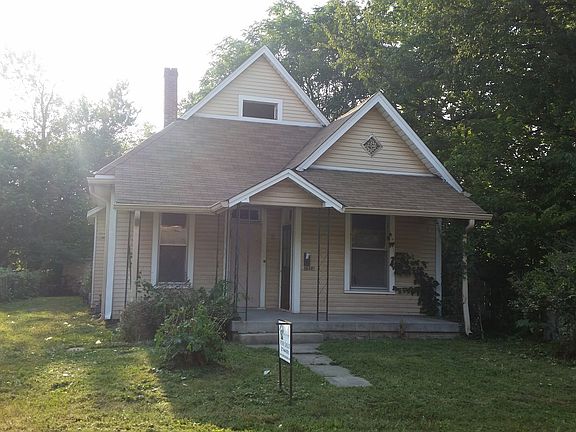 2nd image of 1324 Sharon Ave