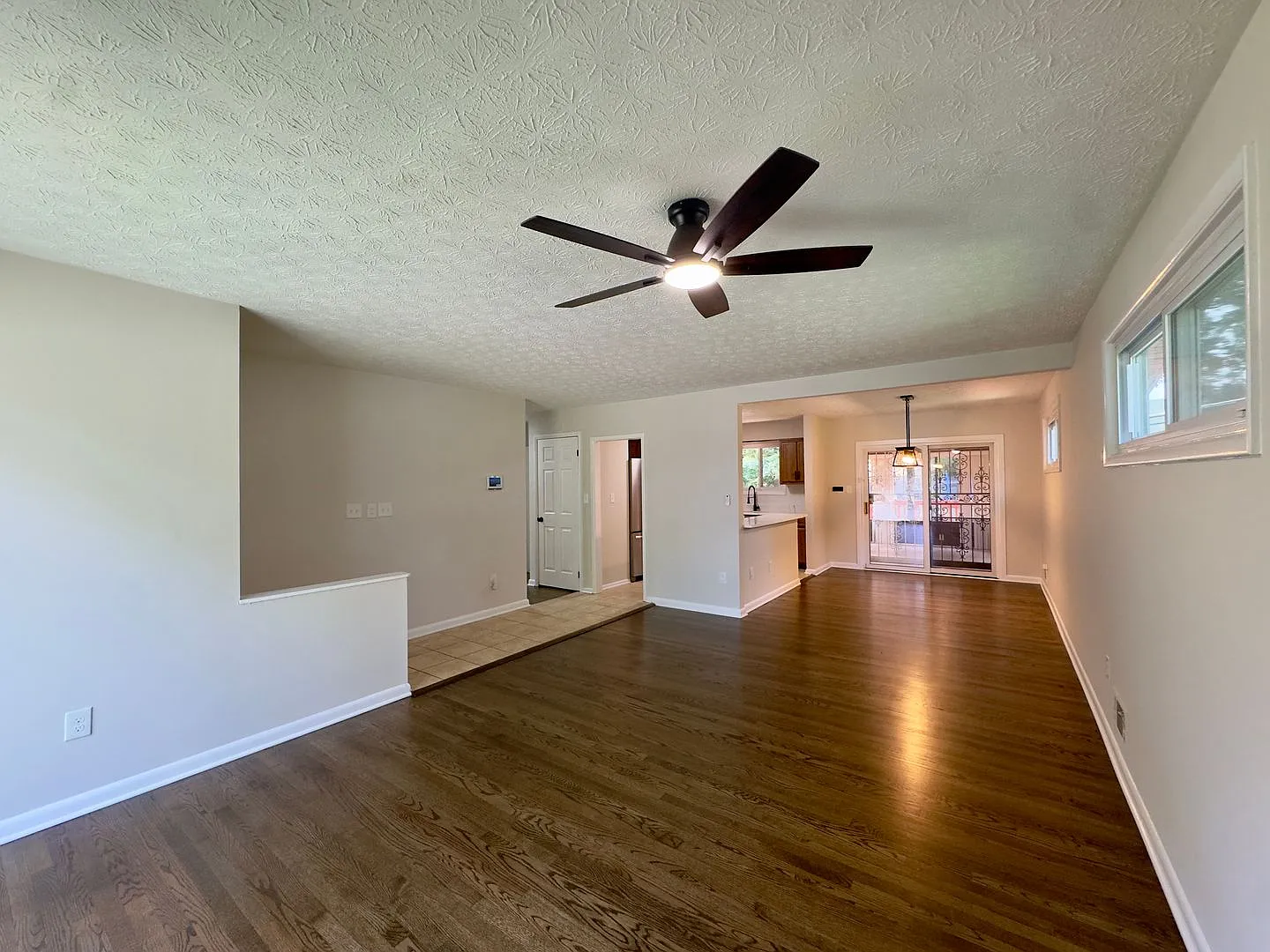 Charming 3BD/2BA Home in Randallstown, MD! — Photo 3
