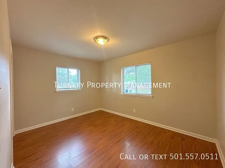 5218 Nelbrook Dr — Photo 4