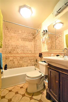 Sold by Lasri Group Inc | media 20