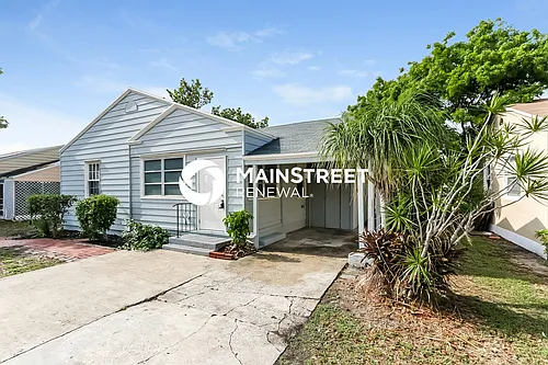 840 High St Photo 1