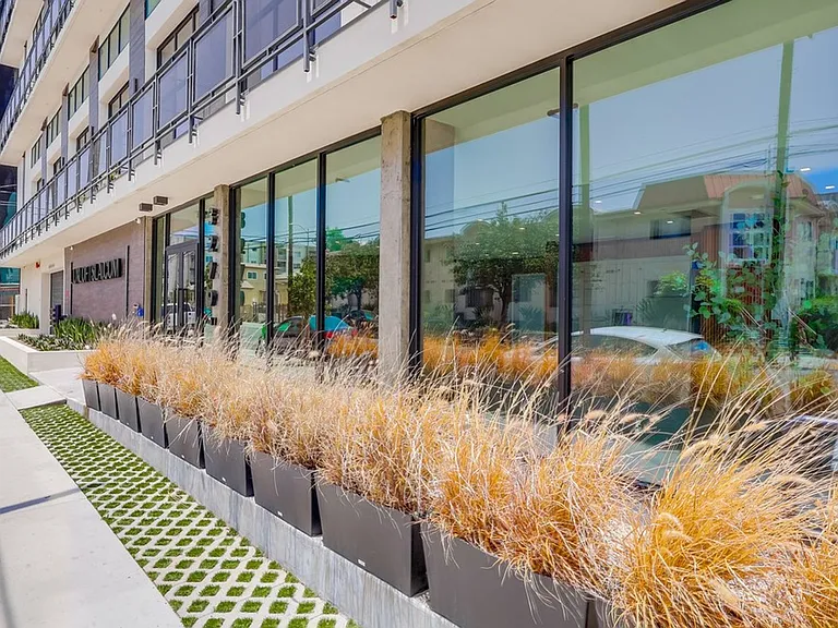 Lux Lofts LA — Photo 36
