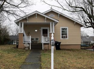 714 1st Rainbow St, Lexington, NC 27295