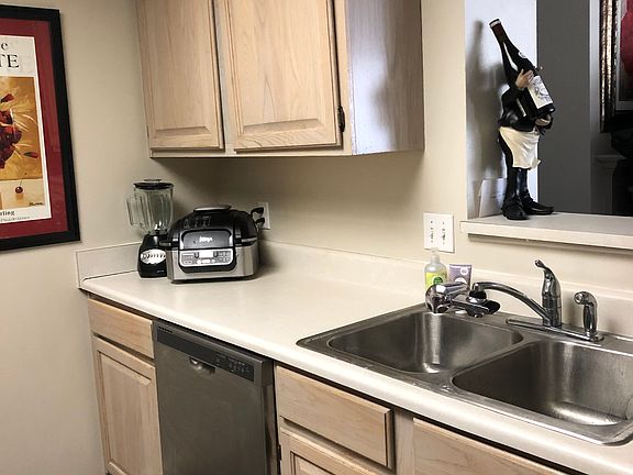 5th image of 900 Bitner Rd APT C26