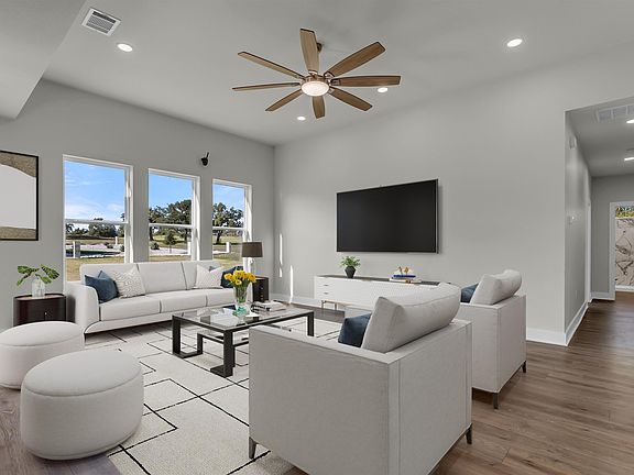 5th image of 206 Oak Grove Parkway