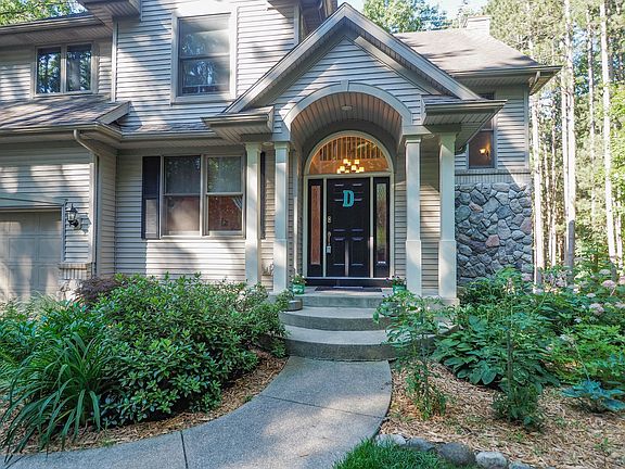 60600 Springhaven Ct-103