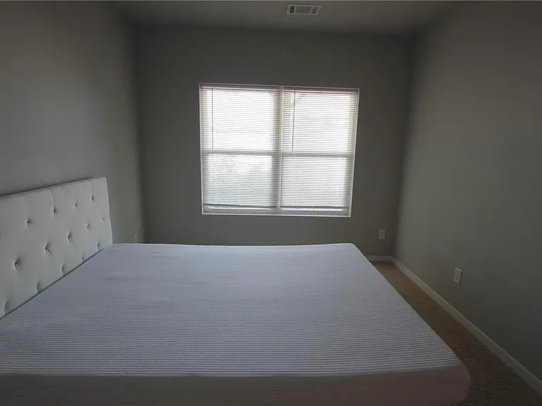 1740 Bolton Rd NW — Photo 29