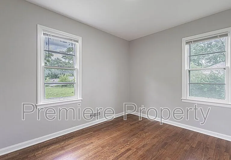 5504 E 101st St — Photo 9