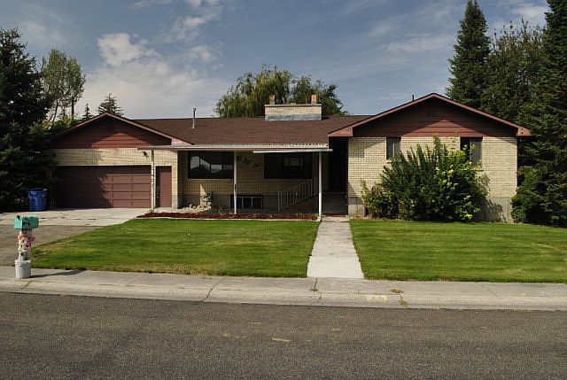 1st image of 25 N Teton Ave