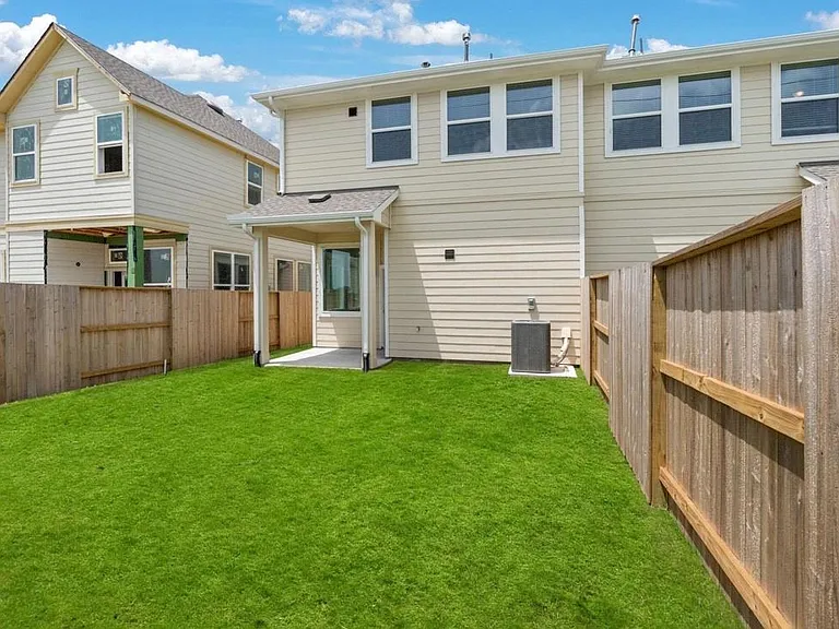 5234 Capricorn Way — Photo 24