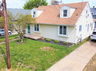 25 Fordson Ave, Cranston, RI 02910