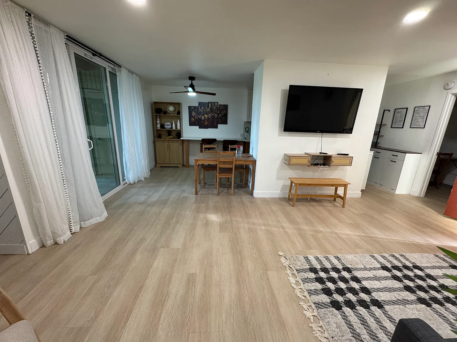 505 Cypress Point Dr — Photo 3