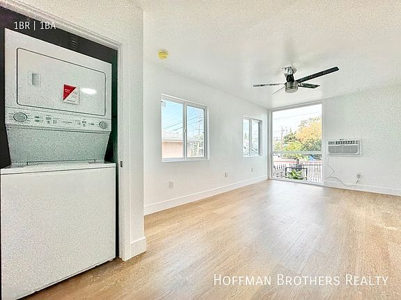 3rd image of 3522 Bellevue Ave #1A