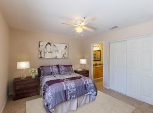 212 Brookdale Dr APT 20, Vacaville, CA 95687