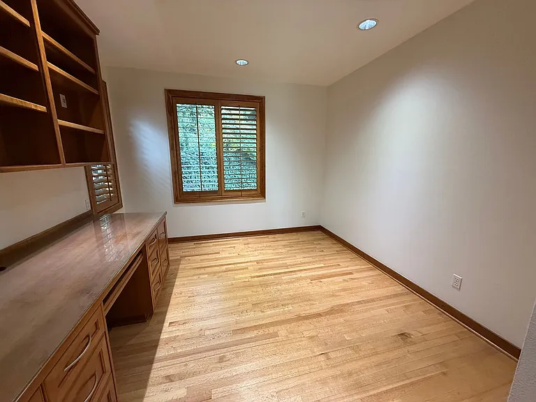 7275 N Mercer Way — Photo 30