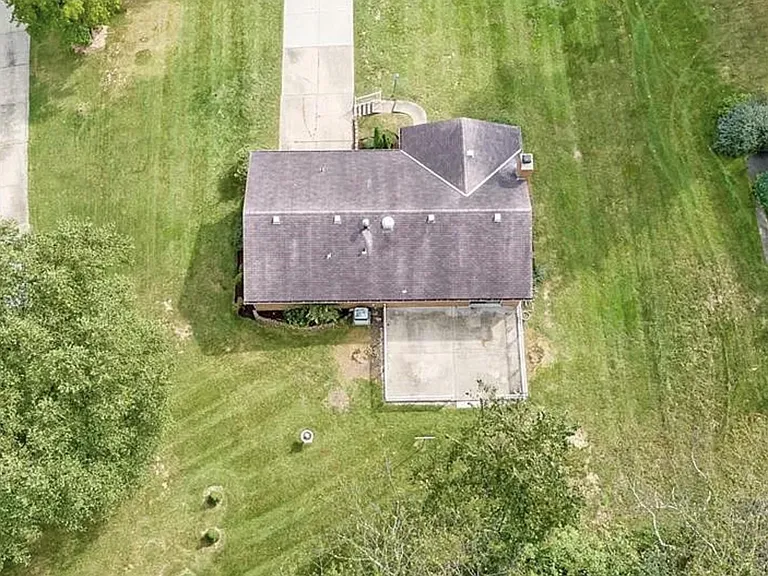 108 Lampliter Ln — Photo 17