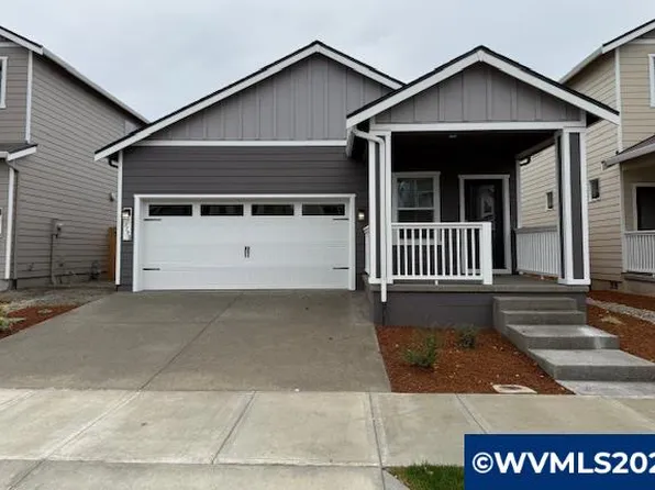 1150 Parkside Ave, Woodburn, OR 97071