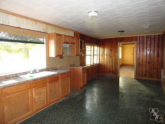 5th image of 127 Linda St