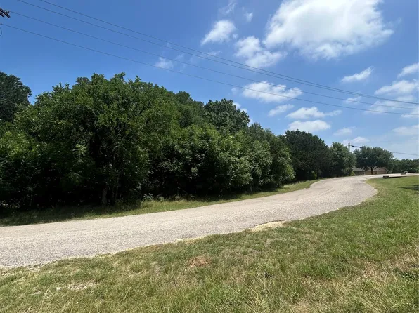 13010 Crestwood Dr, Whitney, TX 76692