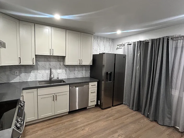 15 Belle Ave — Photo 9