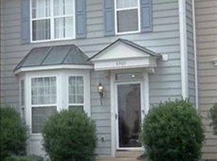 8909 Moat Crossing Pl, Bristow, VA 20136