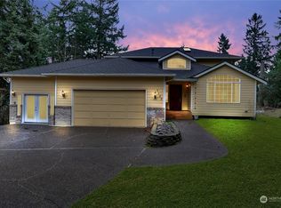 3709 166th Avenue Ct E, Lake Tapps, WA