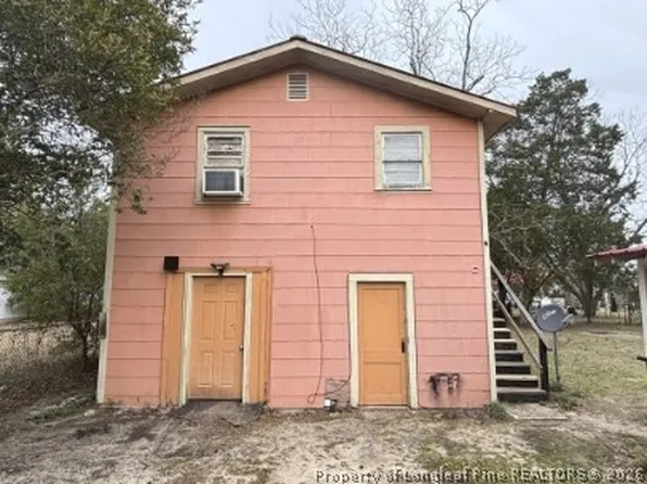 108 Pitt St #A, Fayetteville, NC 28306