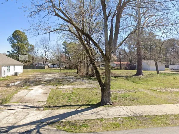 819 N Vance St, Paragould, AR 72450