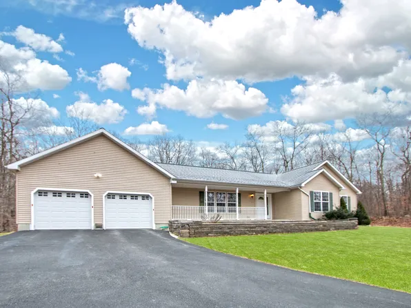 11 Allisons Way, Oakdale, CT 06370