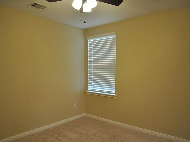 16025 Summerville Lake Dr — Photo 28
