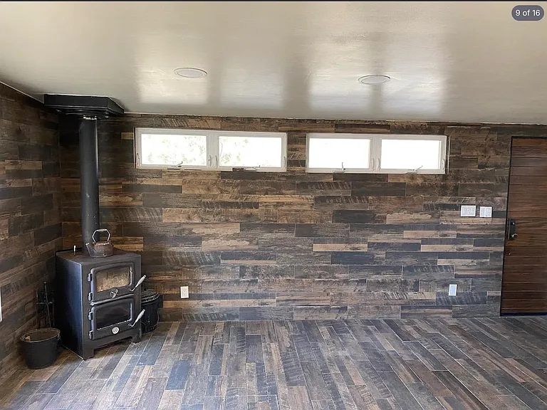 Big Pines Hwy — Photo 15