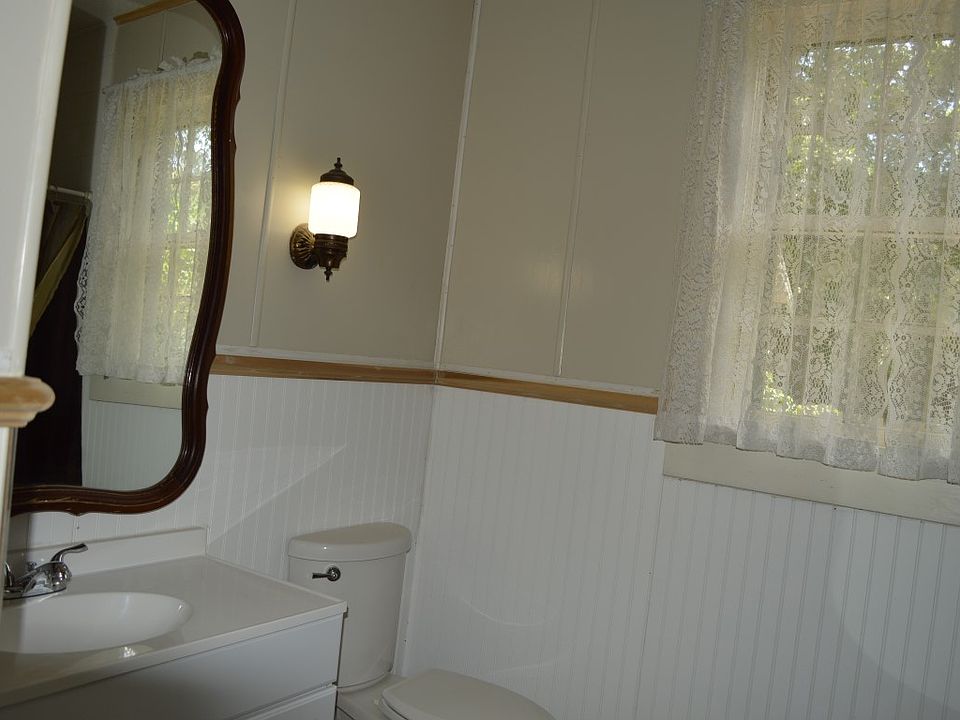 2nd image of 48 Wingwood Ter