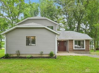 4595 Comanchee Trl, Jamestown, OH 45335