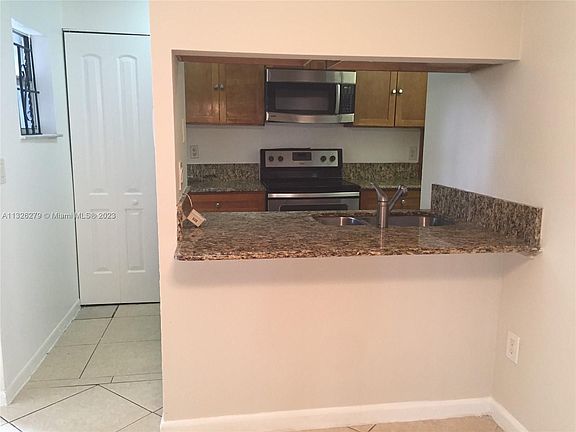 5th image of 474 NE 210th Circle Ter #10313