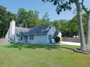 725 Falcon Crest Ct, Galloway, NJ 08205