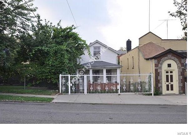 1st image of 3011 Hone Ave