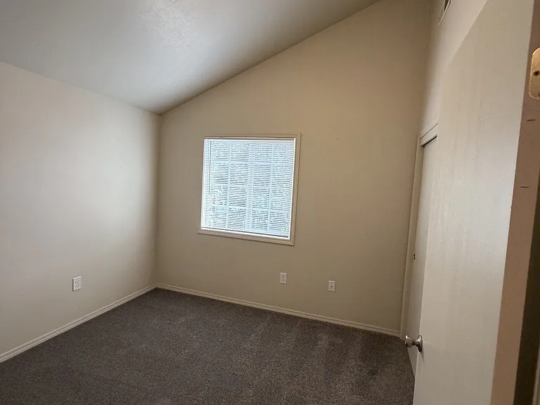 4707-4797 SW 141st Ave — Photo 16