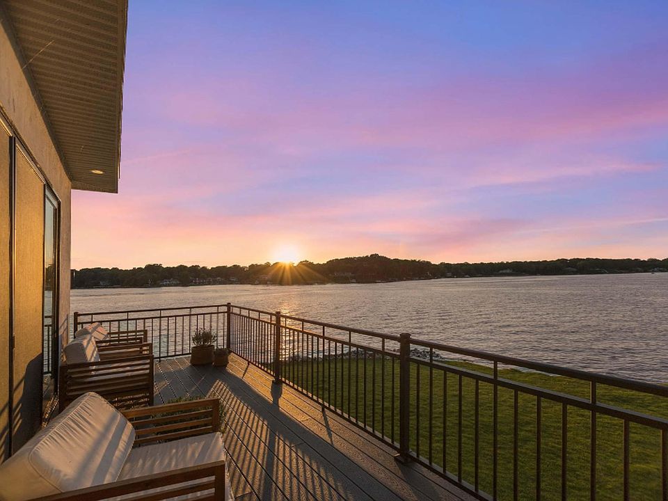 17409 Lake Beach Dr, Spring Lake, MI 49456 Zillow