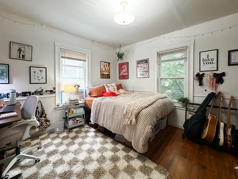 15 Charnwood Rd #1 — Photo 6