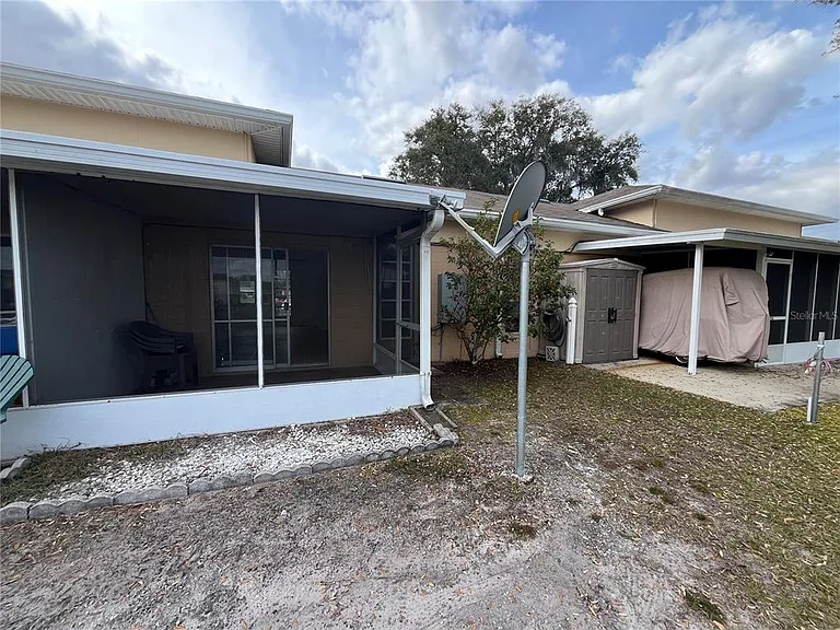 1707 Club Cir #1707 — Photo 11