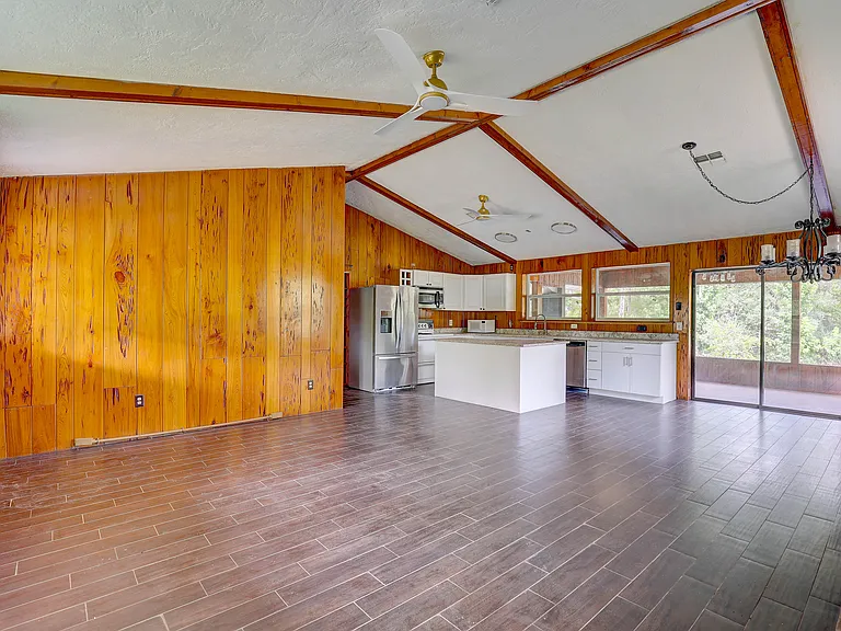 5290 Cyril Dr — Photo 5