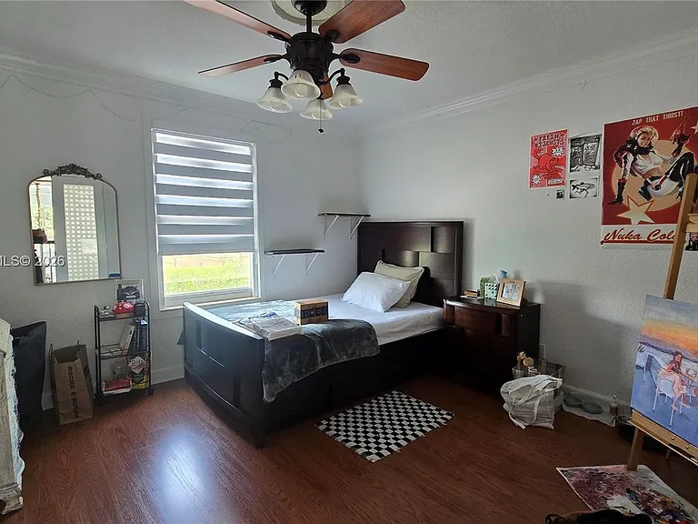 19179 S Gardenia Ave — Photo 13