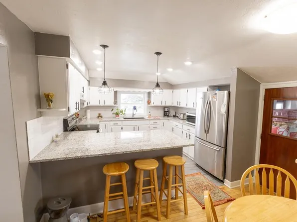 W8701 Glen ROAD, Glenbeulah, WI 53023